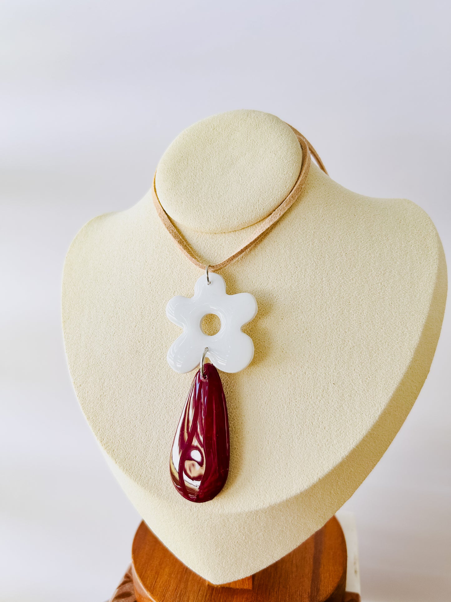 Flower tie